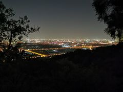 -鬼笑石后山停车场