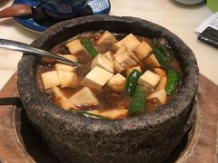石锅沃豆腐-桂满陇-十里风荷(合生汇店)