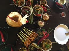 -DiAtas by Art Cafe Bumbu Bali