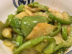 -老板很二(吉大店)