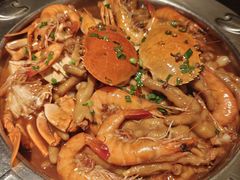 -胖哥俩肉蟹煲(华贸店)