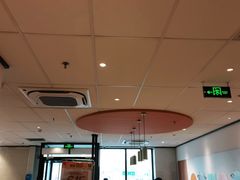 -麦当劳(玉桥中路店)