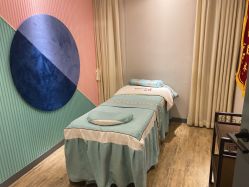-PE SALON