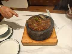 -梅利汴京烤鸭•开封豫菜地标店(东大街店)
