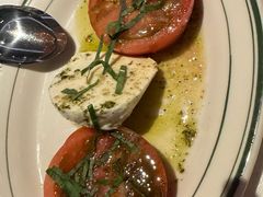 -Wolfgang’s Steakhouse 沃夫冈牛排馆(上海白玉兰广场店)