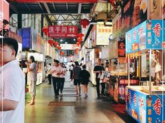 大堂-泰龙城小吃街