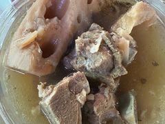 -燕子煨汤(山海关路店)