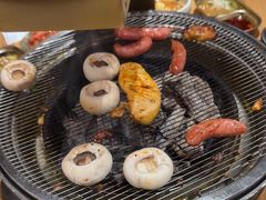 -青瓦餐厅·生鱼片·韩园烤肉(西塔店)