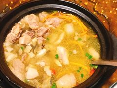 -阿鹏故事云南野生菌火锅(人民路店)