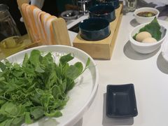 -烹然四季椰子鸡火锅(姚家园万象汇店)