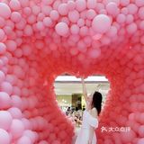 人多需要排队，一批人进去大概15分钟必须出来