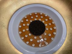 鱼子酱龙虾冻-L'ATELIER de Joel Robuchon(外滩18号店)