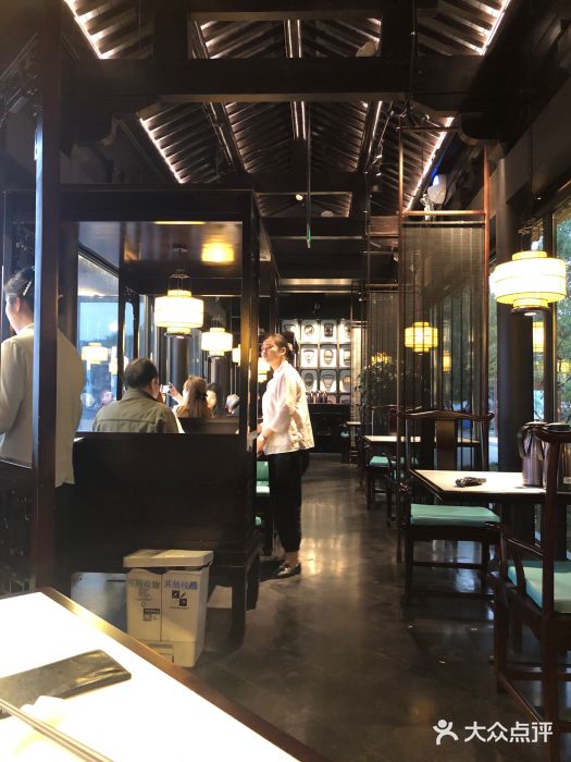 柳莺湖上·湖景餐厅·江南菜(西湖店)大堂图片