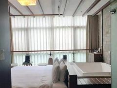 -中铁花水湾温泉酒店(大邑店)