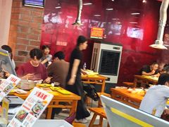 -养牛邓·潮汕牛肉海鲜自助火锅(广州店)