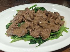 芥兰炒牛肉-长平肥姐白粥·海鲜打冷
