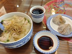 -笑来喜馄饨小笼工坊店(湖滨街店)