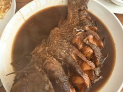 -明月食府(二区干二路店)
