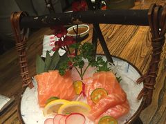 -萤初高端日料王(曲江银泰店)