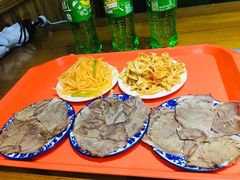 -伊穆祥牛肉面总店·清真