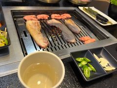 -臻牛烤肉