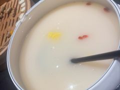 -艳阳天民俗村(公园路店)
