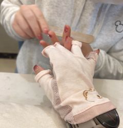 点击看大图 -Fanni美甲美睫皮肤管理