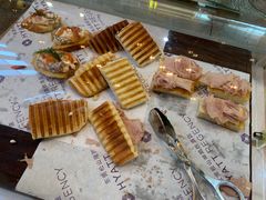 -松山湖凯悦酒店·Café自助餐厅·周末火舞秀表演
