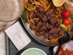 -大食代美食广场(上海中心店)