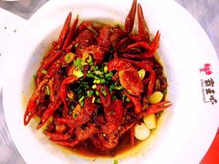 -去吃小龙虾·江湖菜·烧烤(南滨路店)