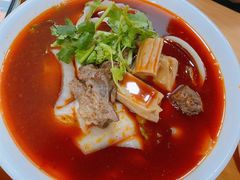 红烧牛肉刀削-华兴街自力面店