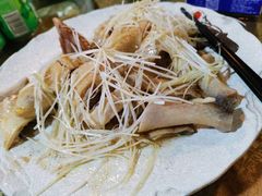 -品香菜馆(旗峰路中侨大厦店)