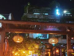 -城墙外BAR