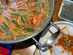-快活林酸汤鱼鲜品火锅店(甲秀楼店)