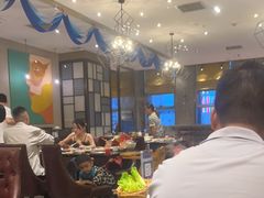 大堂-小天鹅戴斯酒店鲸鲨百汇创作料理