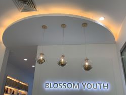 -柒朵科技美肤中心