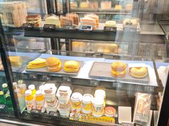 -星巴克(南宁民歌湖店)