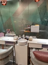 -染指坊日式美甲美睫设计中心