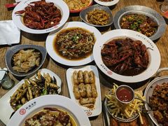 -叶派龙虾•招牌香辣蟹·海鲜(中海国际店)