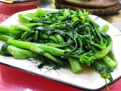 -银峰农庄·特色烧鸡·鲜无花果浸鸡