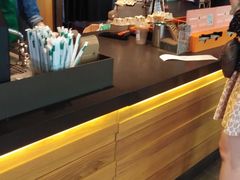 -星巴克臻选(周浦万达店)