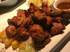 带骨烧焗嫩爽小牛肉-杯子红牛排(创意产业园店)