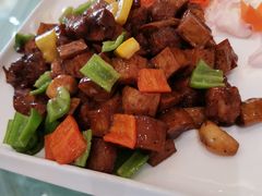 -老六饭店(翠通路店)