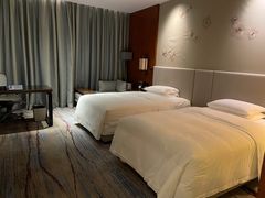 -广州汇华希尔顿逸林酒店