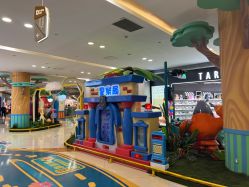 -纽西卡汽车小镇(大悦城店)