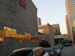 -翠微牡丹园停车场