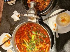 -万重锦·人文川菜馆(骡马市店)