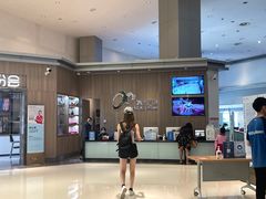 -成都冰纷万象滑冰场