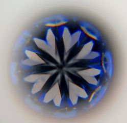 -威德钻石-克拉钻大本营(南京东路店)