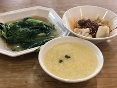 -韩包子(建设路店)